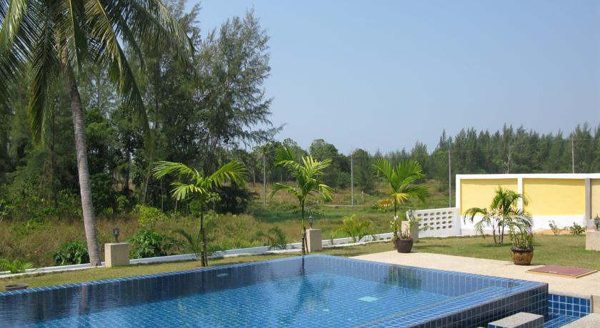 Апартаменты Green Garden Villa Khao Lak