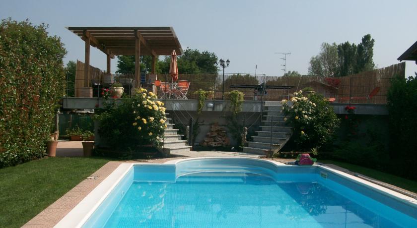 Апартаменты Villa Paradiso