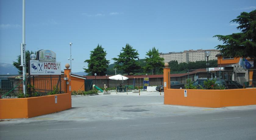 Отель Cascina Garden Hotel