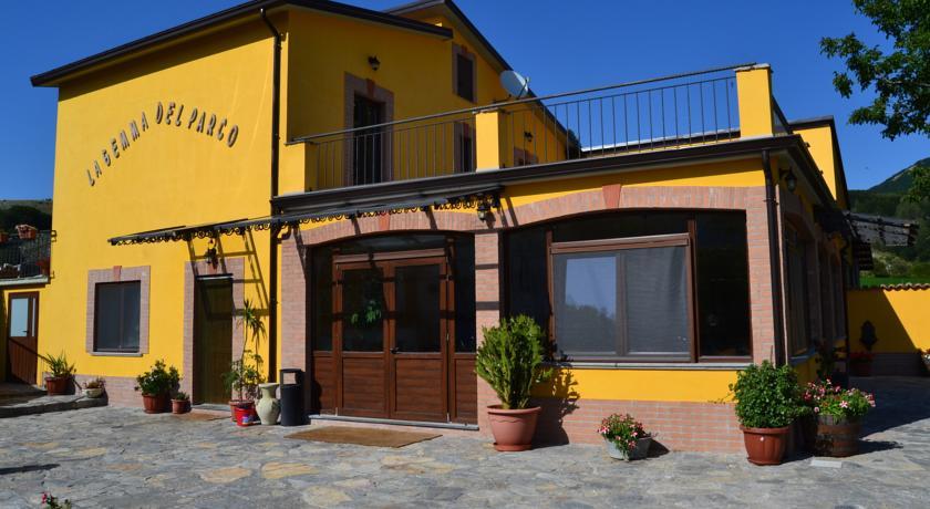 Отель Agriturismo La Gemma del Parco