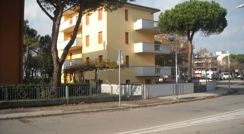 Апартаменты Amanda Residence