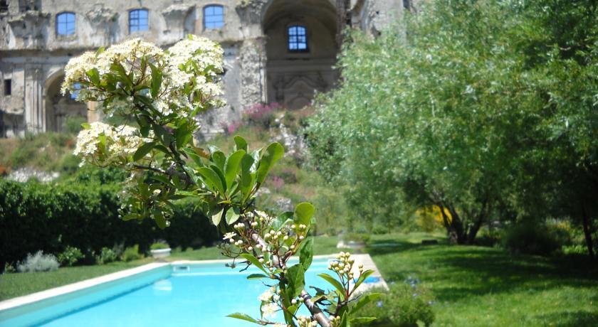 Отель Abbazia Santa Maria del Bosco