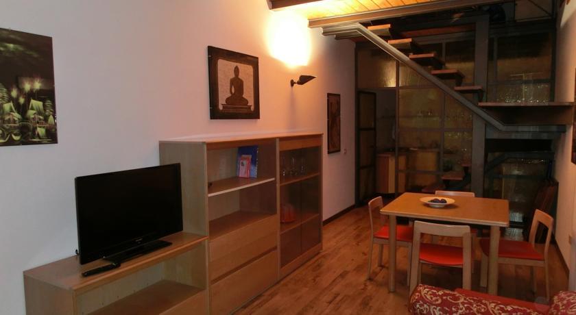 Апартаменты Home Alba