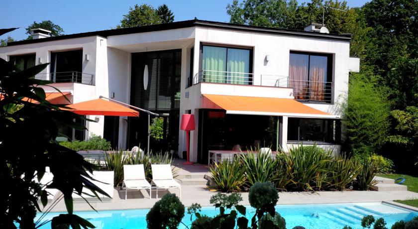 Вилла Paris Luxury House