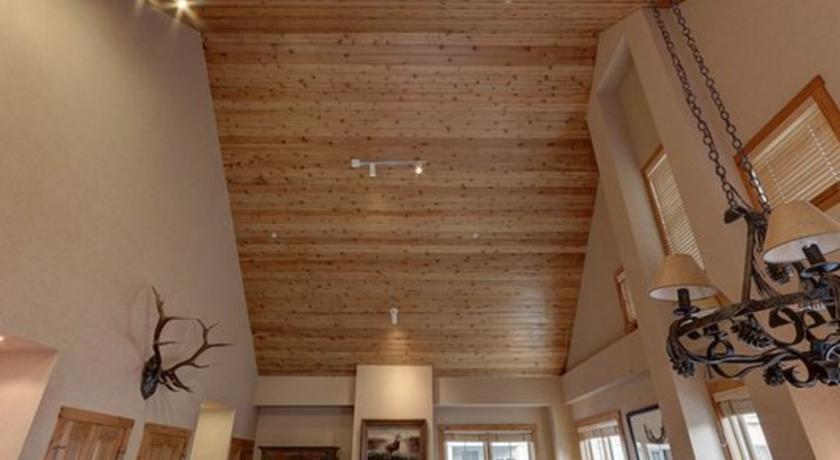 Апартаменты RedAwning Buffalo Lodge
