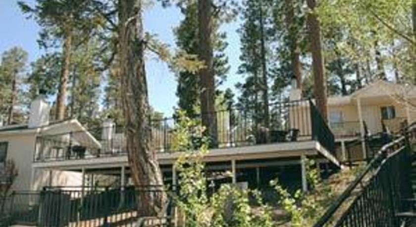 RedAwning Lakeview Lodge #981 A