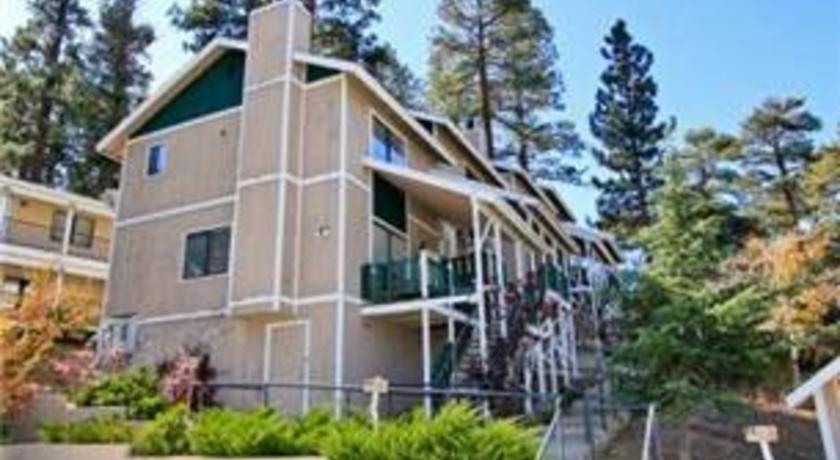 RedAwning Lakeview Town Home #1272