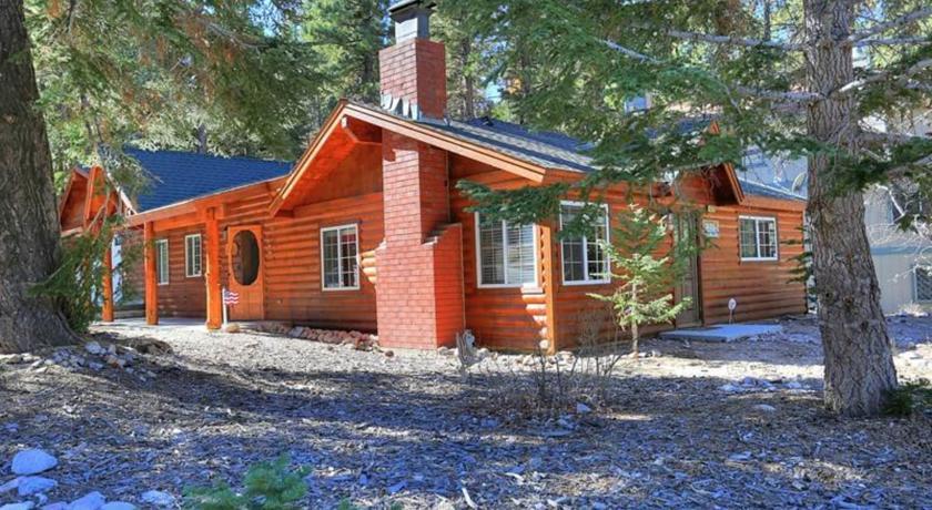 RedAwning Lazy Bear Lodge #1235