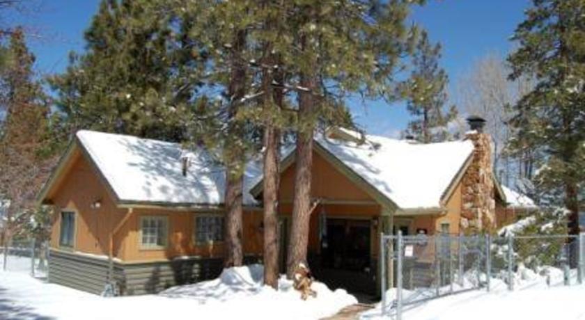 RedAwning Lake Shore #012