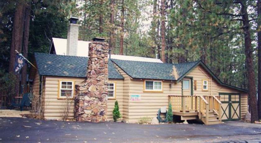 RedAwning Cossaboom Cabin