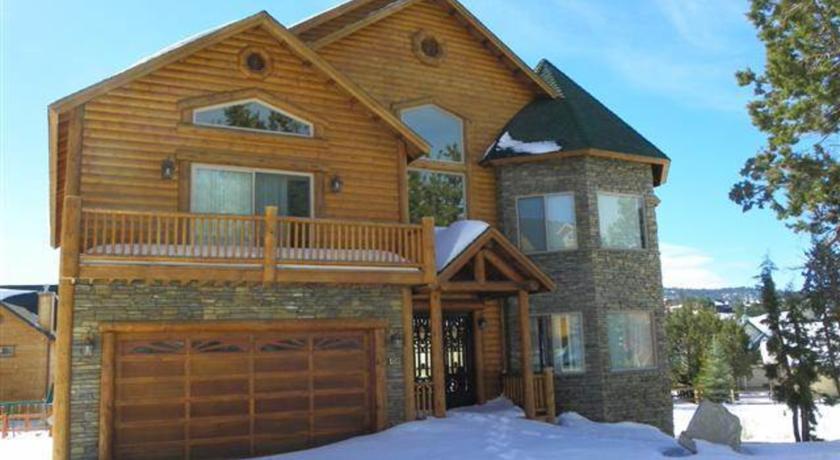 Апартаменты RedAwning Bear Loop Castle