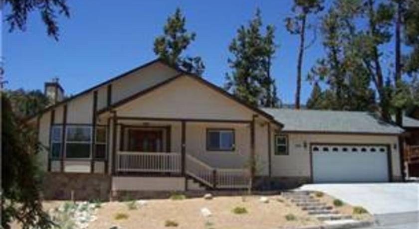Апартаменты RedAwning Bear Loop Chalet