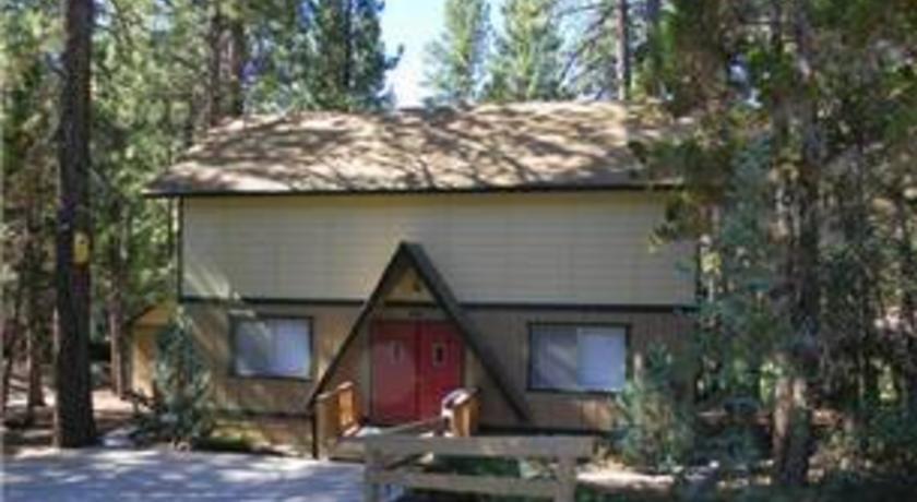 RedAwning Creekside Cabin
