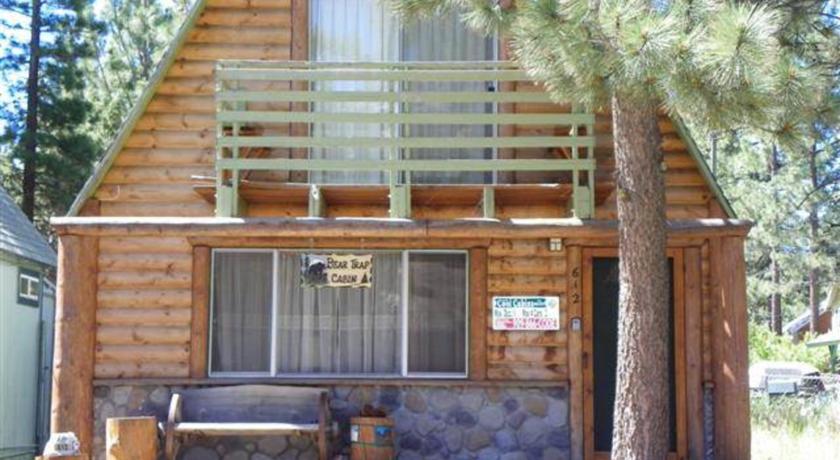 Апартаменты RedAwning Bear Trap Cabin
