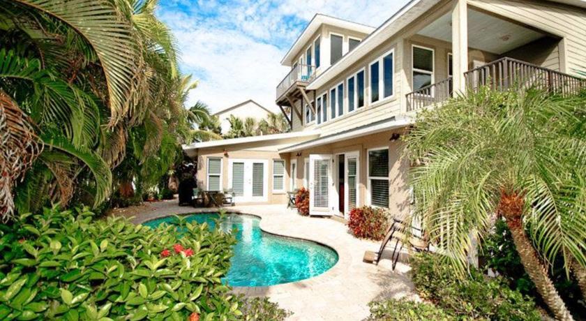 Апартаменты RedAwning Coquina Sands
