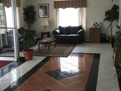 Отель Americas Best Value Inn-Houston Channelview