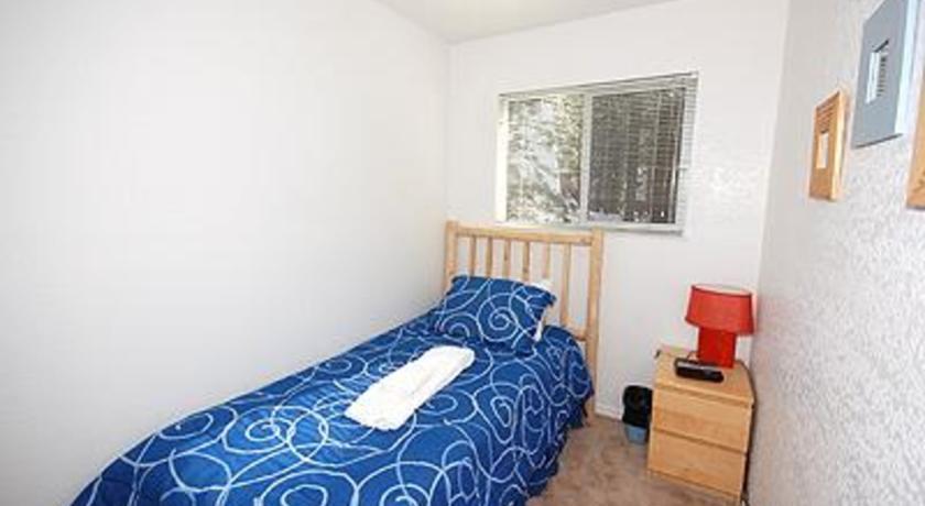 Апартаменты RedAwning Bonita Road Holiday home