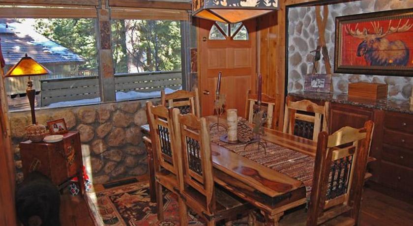 Апартаменты RedAwning Chambers Retreat
