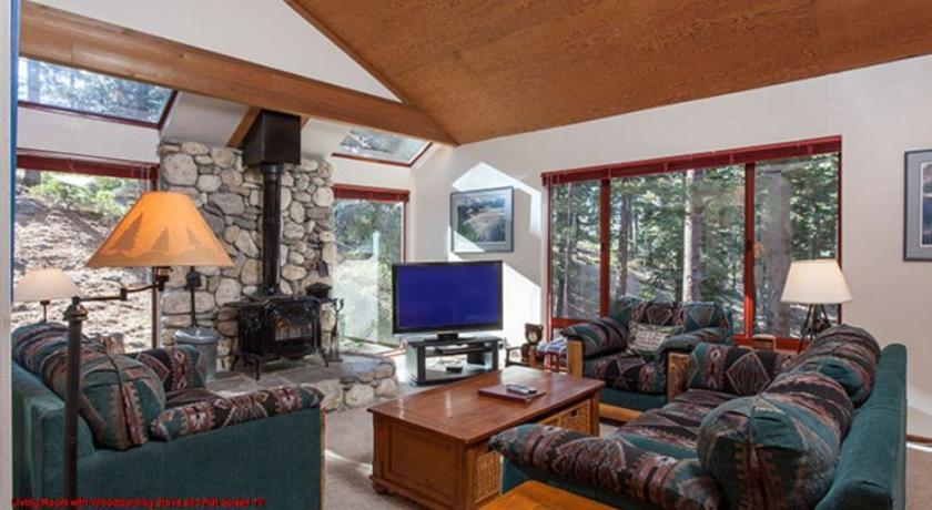 Апартаменты RedAwning Northstar Getaway