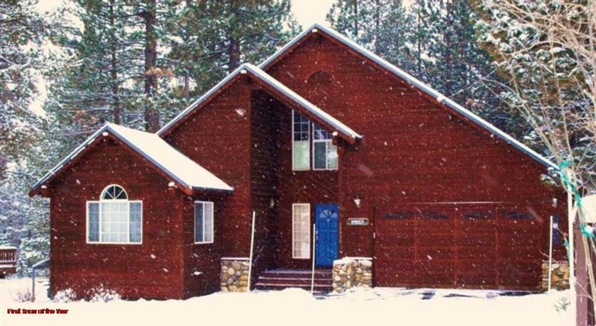 Апартаменты RedAwning Snowman Haus