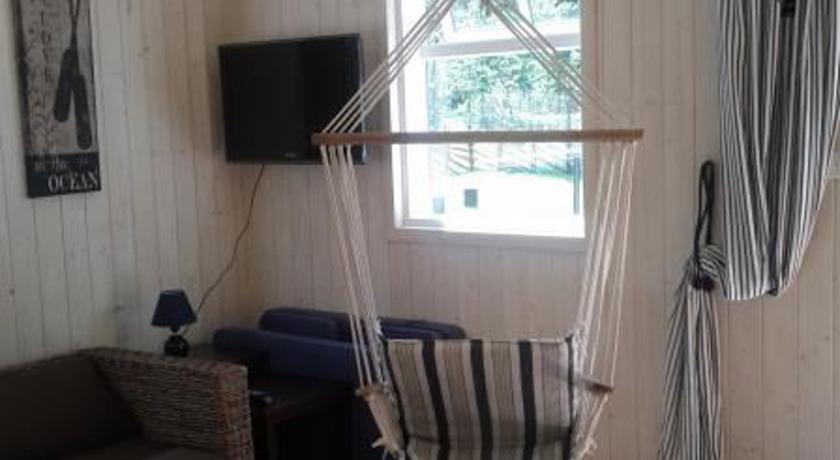 Апартаменты Tirbi Holiday House