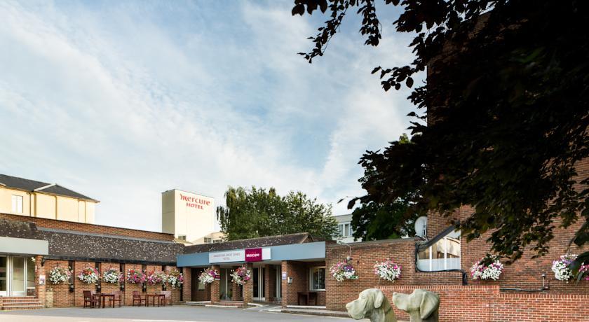 Отель Mercure Maidstone Great Danes Hotel