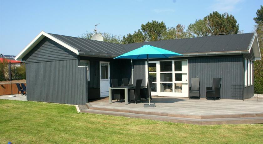 Апартаменты Holiday home Æblehaven A- 141