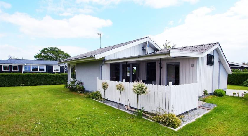 Апартаменты Holiday home Hedegård F- 242