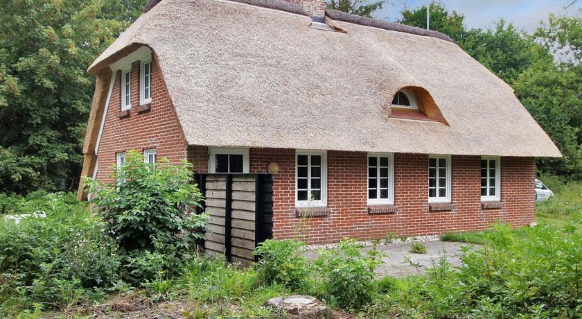 Апартаменты Holiday home Bækbyvej A- 277