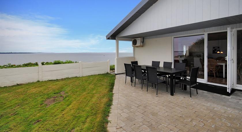 Апартаменты Holiday home Grynderup G- 1475