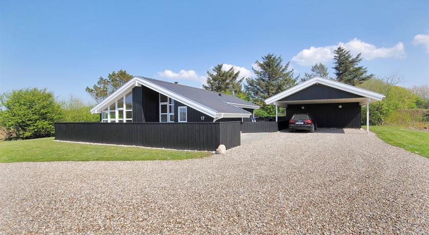 Апартаменты Holiday home Hannesvej E- 1545
