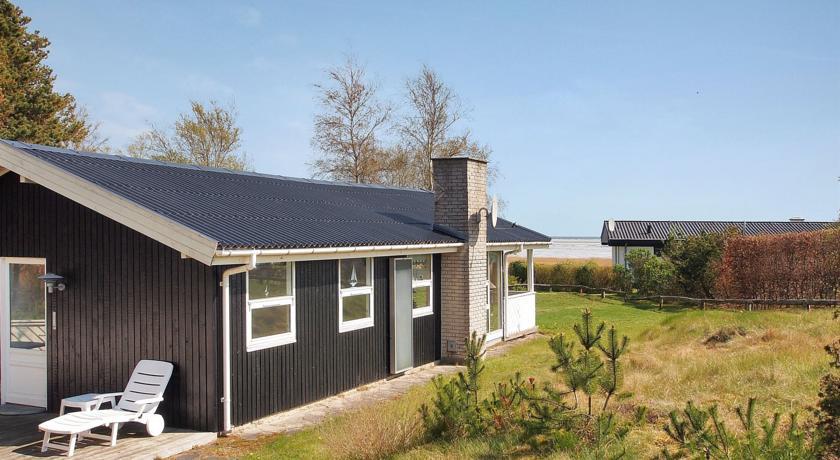 Апартаменты Holiday home Halvrebene C- 1527