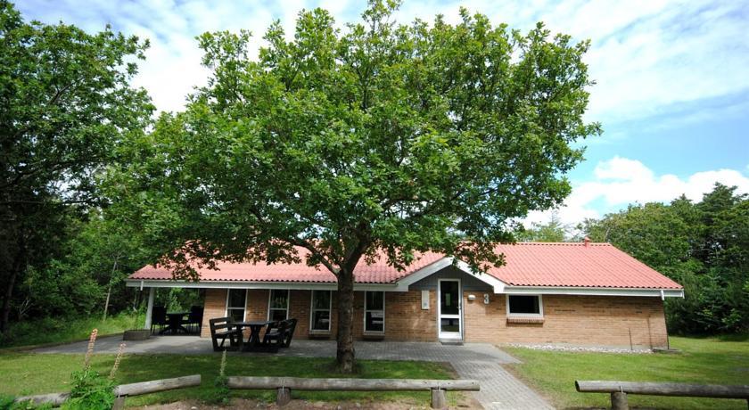Апартаменты Holiday home Birkealle H- 396