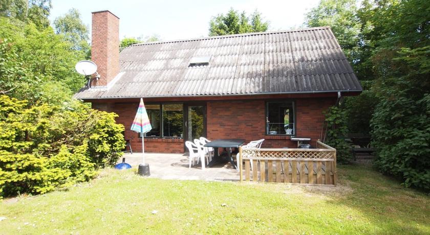 Апартаменты Holiday home Botoften F- 634