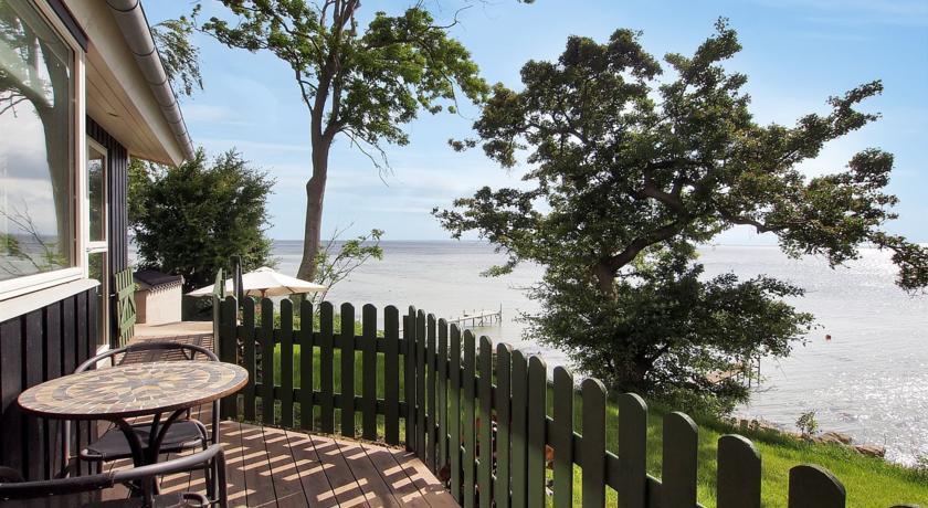 Апартаменты Holiday home Brohave E- 673