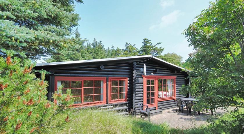 Апартаменты Holiday home Brunbjergvej H- 708
