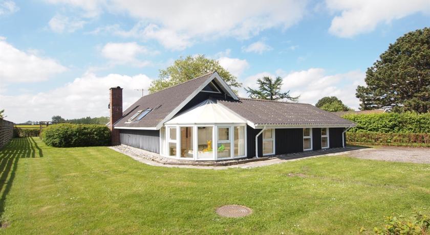 Апартаменты Holiday home Buen H- 724