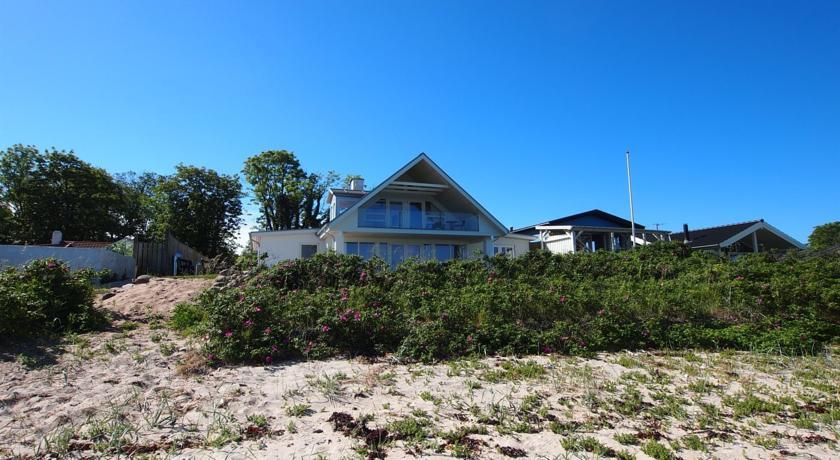 Апартаменты Holiday home Dæmningen H- 788