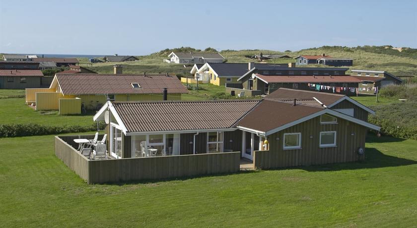 Апартаменты Holiday home Delfinvej E- 817