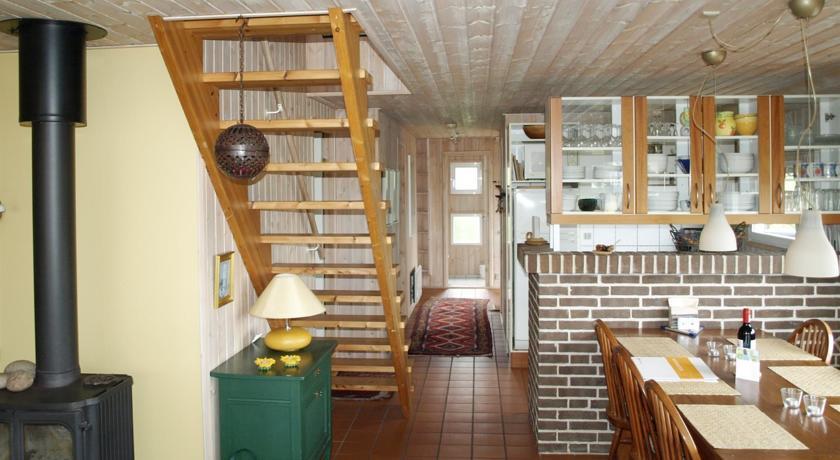 Апартаменты Holiday home Draget A- 853