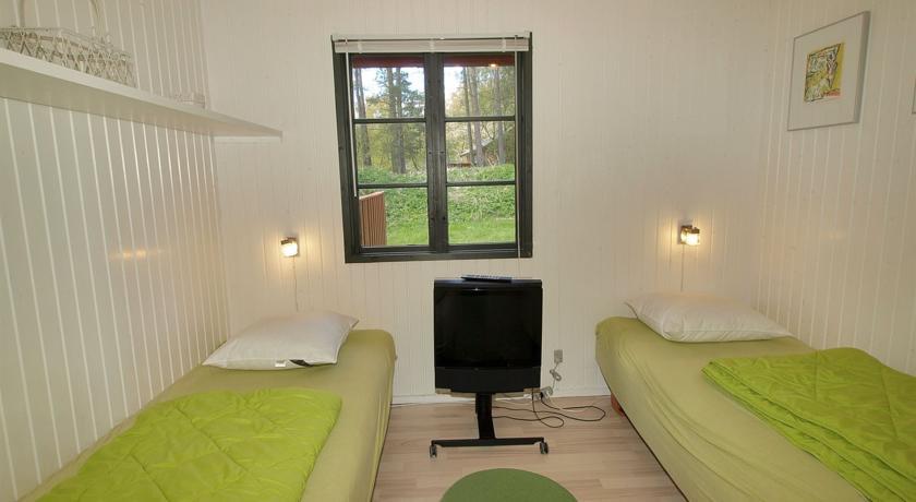 Апартаменты Holiday home Dueodde A- 877