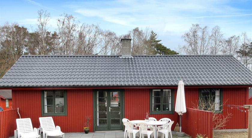 Апартаменты Holiday home Dueodde B- 878
