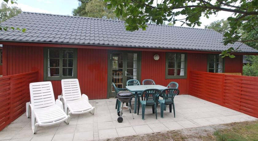 Апартаменты Holiday home Dueodde D- 888