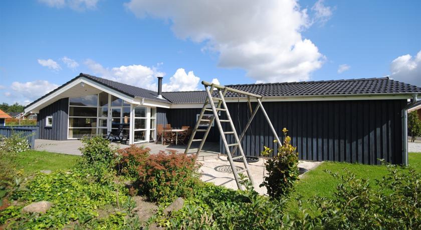 Апартаменты Holiday home Duevænget E- 897