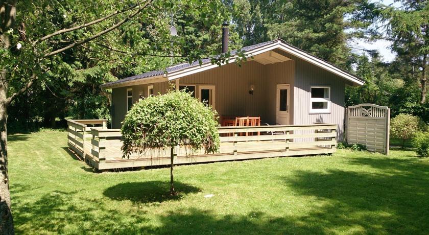 Апартаменты Holiday home Elkenøre C- 983