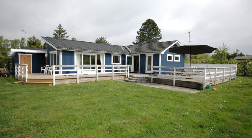 Апартаменты Holiday home Ellebovej F- 986