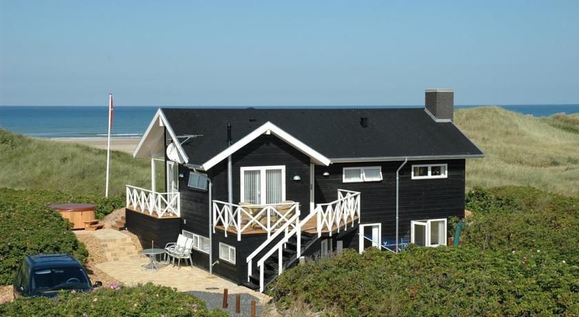 Апартаменты Holiday home Enebærvej D- 1016