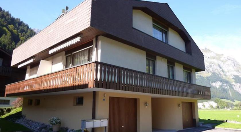 One-Bedroom Apartment in Engelberg 6