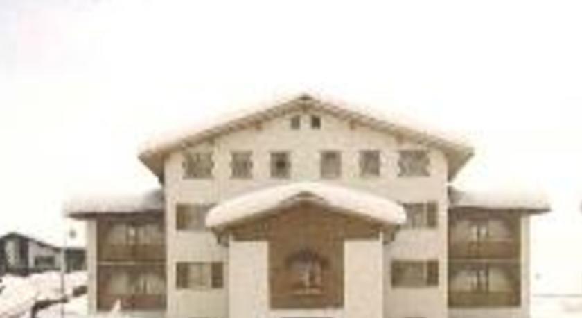 Апартаменты Casa Davos Cuort Good-Derungs