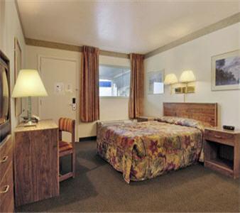 Отель Howard Johnson Inn - Brigham City
